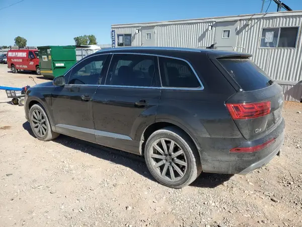 WA1VAAF7XJD015011 2018 AUDI Q7 - Image 2
