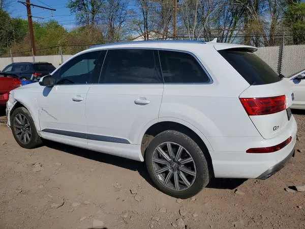 WA1VAAF7XJD027823 2018 AUDI Q7 - Image 2