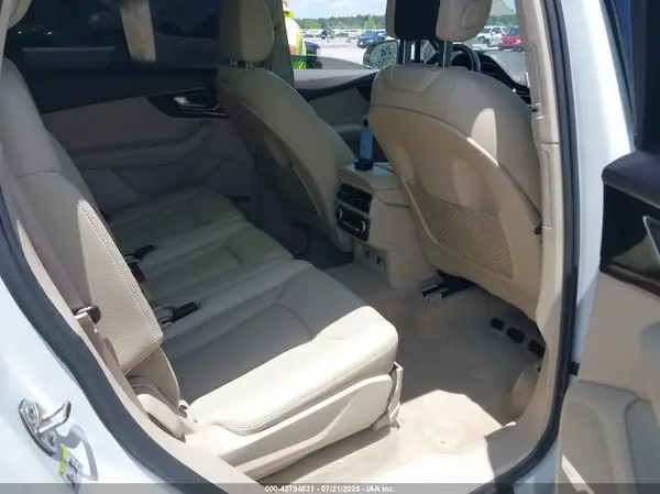 WA1VAAF7XJD040233 2018 AUDI Q7 - Image 8