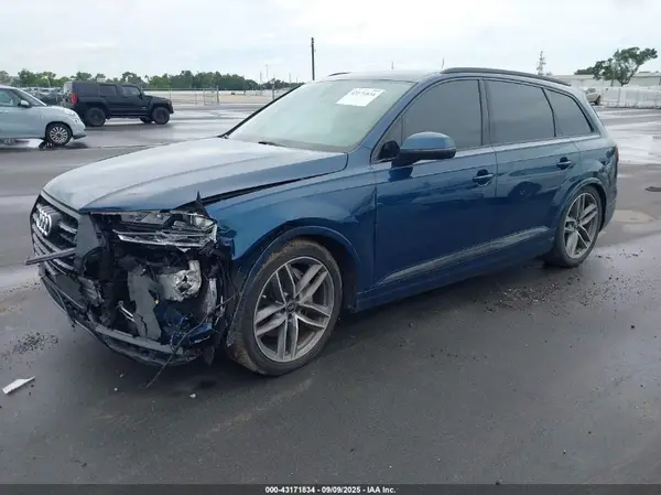 WA1VAAF7XJD045030 2018 AUDI Q7 - Image 2