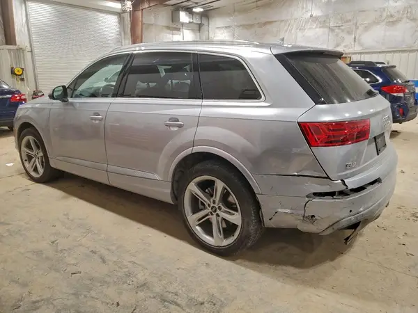 WA1VAAF7XKD029038 2019 AUDI Q7 - Image 2