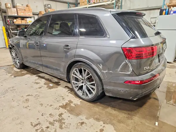 WA1VAAF7XKD034045 2019 AUDI Q7 - Image 2