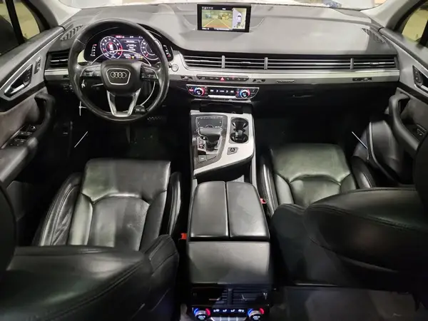 WA1VAAF7XKD034045 2019 AUDI Q7 - Image 8