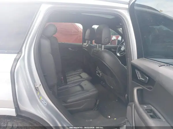 WA1VAAF7XKD049533 2019 AUDI Q7 - Image 8