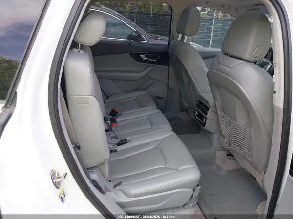 WA1VABF70HD017611 2017 AUDI Q7 - Image 8