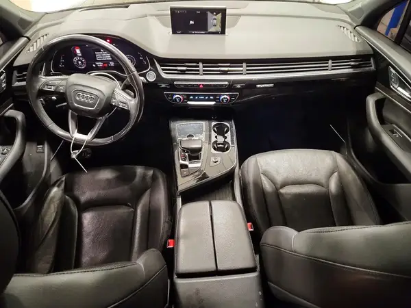 WA1VABF71HD025037 2017 AUDI Q7 - Image 8