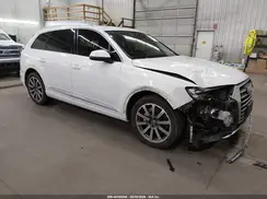 WA1VABF71HD038337 2017 AUDI Q7