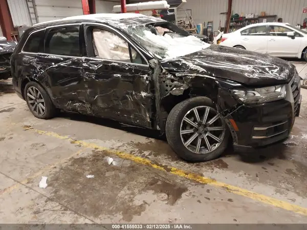 WA1VABF73JD033727 2018 AUDI Q7 - Image 1