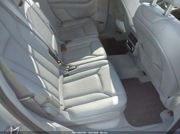 WA1VABF74HD049834 2017 AUDI Q7 - Image 8