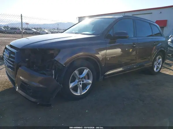 WA1VABF78JD005955 2018 AUDI Q7 - Image 2