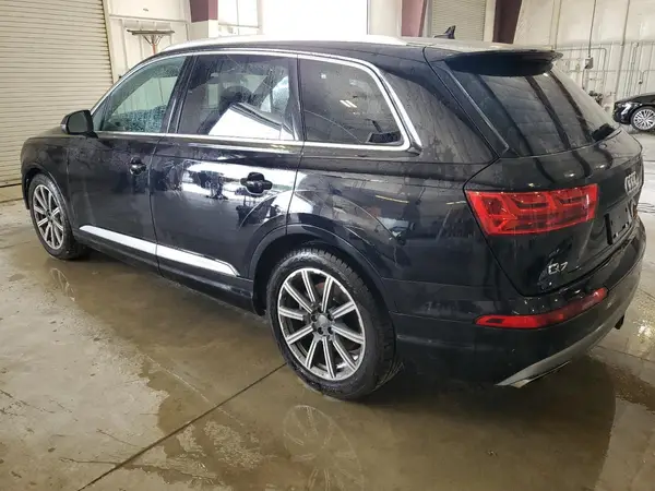 WA1VABF79HD010768 2017 AUDI Q7 - Image 2