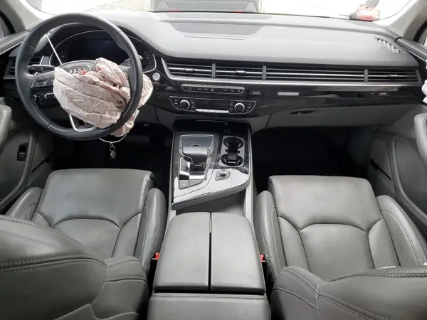 WA1VABF7XHD030530 2017 AUDI Q7 - Image 8