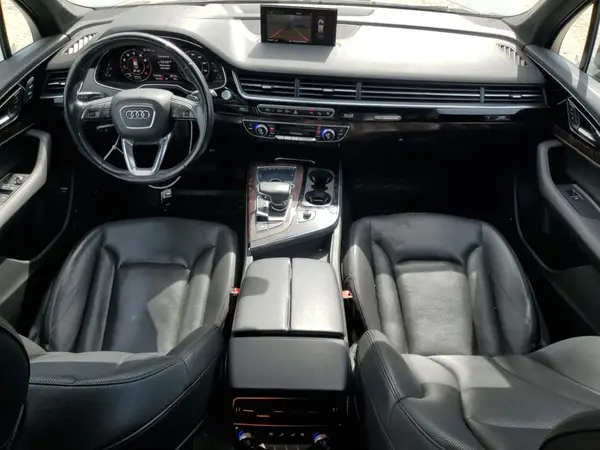 WA1VABF7XHD040765 2017 AUDI Q7 - Image 8