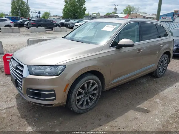 WA1VABF7XJD018304 2018 AUDI Q7 - Image 2
