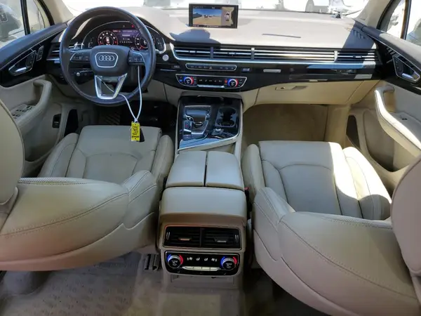 WA1VABF7XJD043185 2018 AUDI Q7 - Image 8