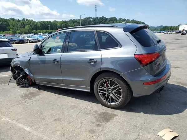 WA1VCAFP5HA086025 2017 AUDI SQ5 - Image 2