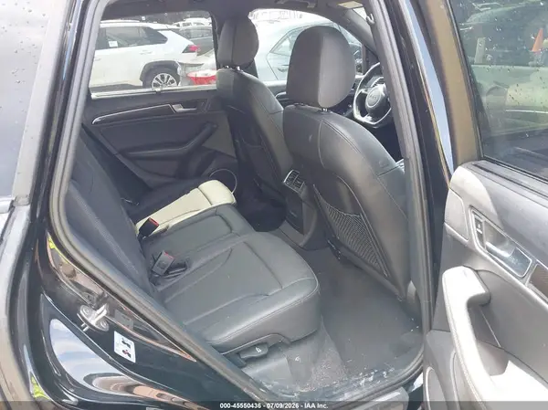WA1VCAFP6HA074885 2017 AUDI SQ5 - Image 8