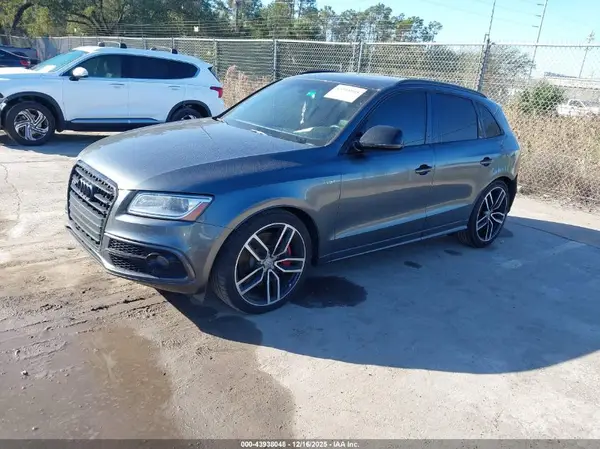 WA1VCAFP7HA007678 2017 AUDI SQ5 - Image 2