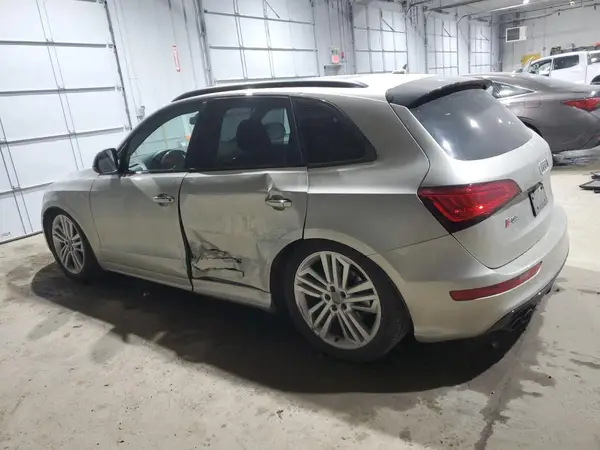 WA1VCAFP9HA059832 2017 AUDI SQ5 - Image 2