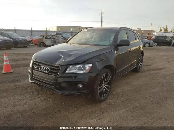WA1VCAFPXHA020960 2017 AUDI SQ5 - Image 2