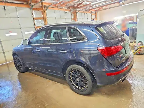 WA1VCAFPXHA030095 2017 AUDI SQ5 - Image 2