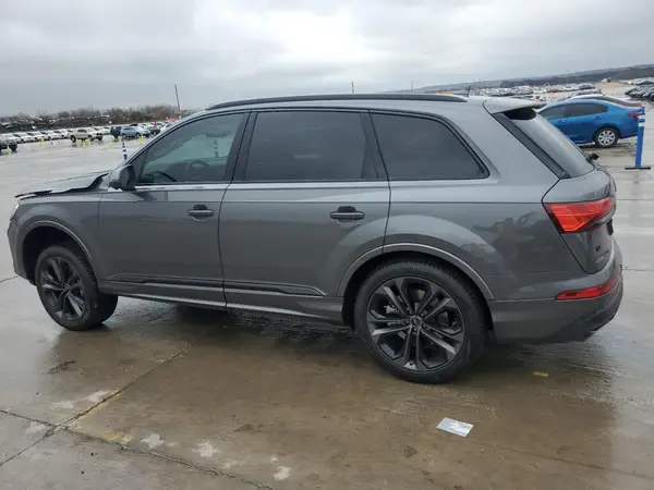 WA1VVBF77SD022090 2025 AUDI Q7 - Image 2