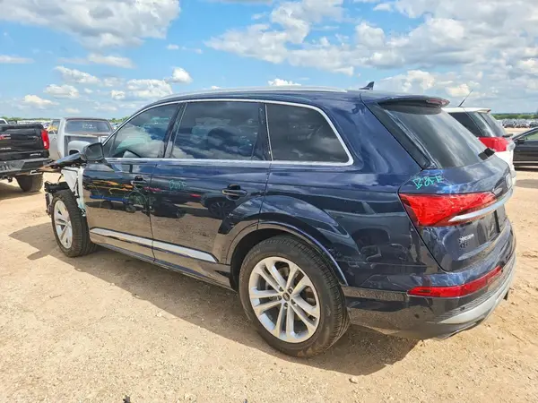 WA1VVBF79SD006103 2025 AUDI Q7 - Image 2