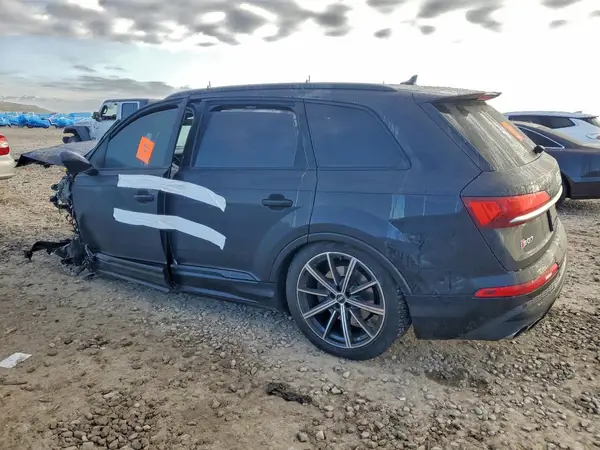 WA1VWAF71LD013510 2020 AUDI SQ7 - Image 2