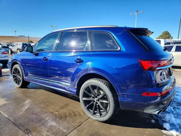 WA1VWAF7XLD010136 2020 AUDI SQ7 - Image 2