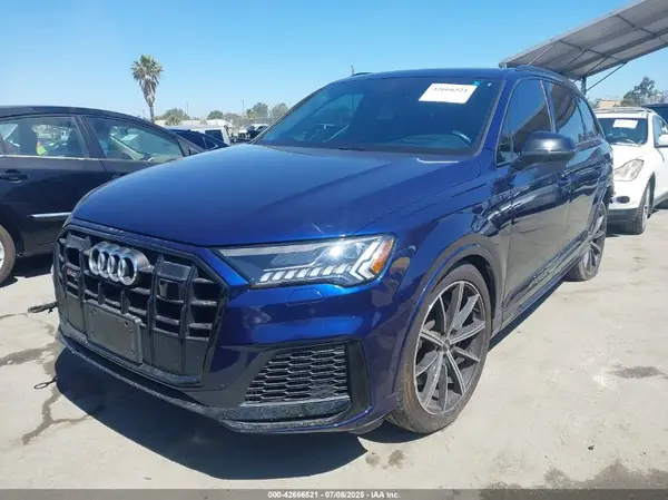 WA1VWBF76MD010397 2021 AUDI SQ7 - Image 2