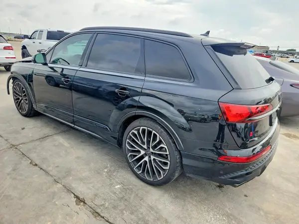 WA1VWBF77SD012155 2025 AUDI SQ7 - Image 2
