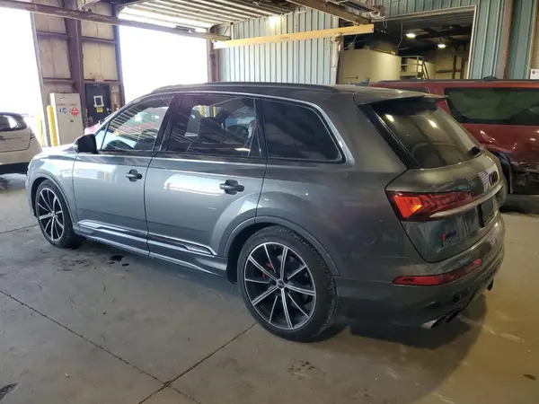 WA1VWBF7XMD015487 2021 AUDI SQ7 - Image 2