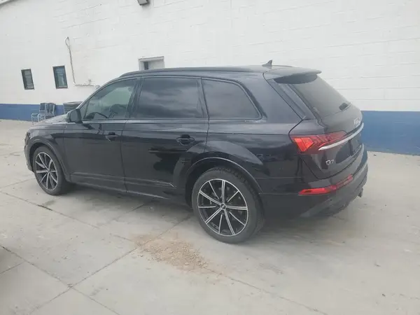 WA1VXAF70LD011731 2020 AUDI Q7 - Image 2