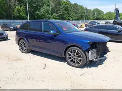 WA1VXAF70MD019734 2021 AUDI Q7