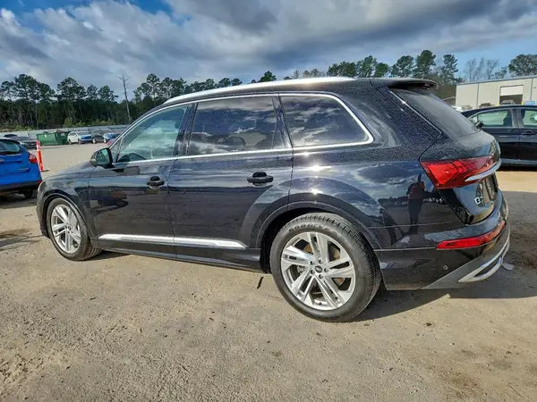 WA1VXAF70MD041409 2021 AUDI Q7 - Image 2