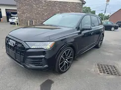 WA1VXAF71MD011660 2021 AUDI Q7