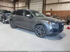 WA1VXAF72MD011778 2021 AUDI Q7