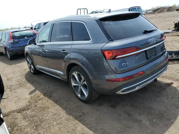 WA1VXAF72MD013689 2021 AUDI Q7 - Image 2