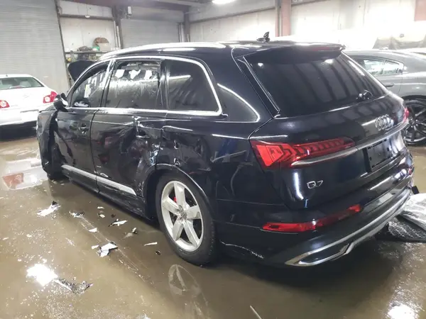 WA1VXAF73LD007432 2020 AUDI Q7 - Image 2