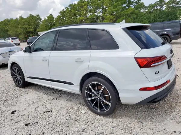WA1VXAF74MD022197 2021 AUDI Q7 - Image 2