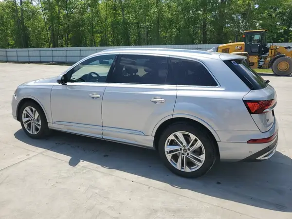 WA1VXAF74MD027884 2021 AUDI Q7 - Image 2