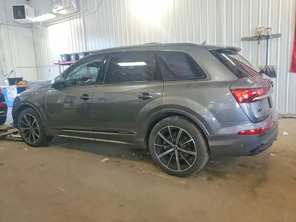WA1VXAF76MD035095 2021 AUDI Q7 - Image 2