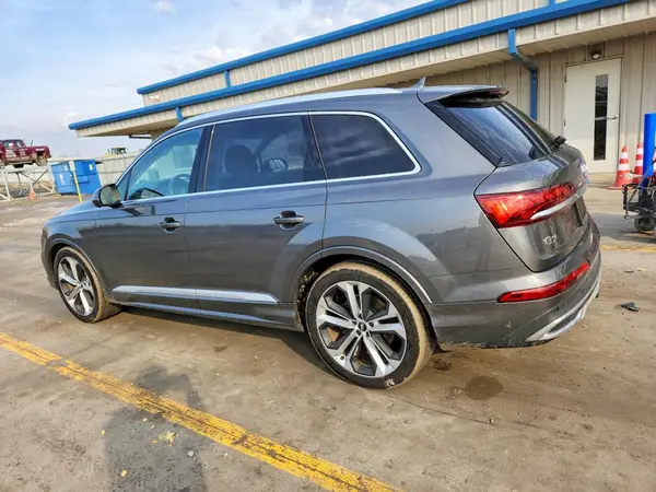 WA1VXAF77LD001388 2020 AUDI Q7 - Image 2