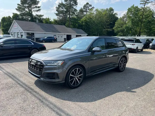 WA1VXAF77MD011937 2021 AUDI Q7 - Image 2