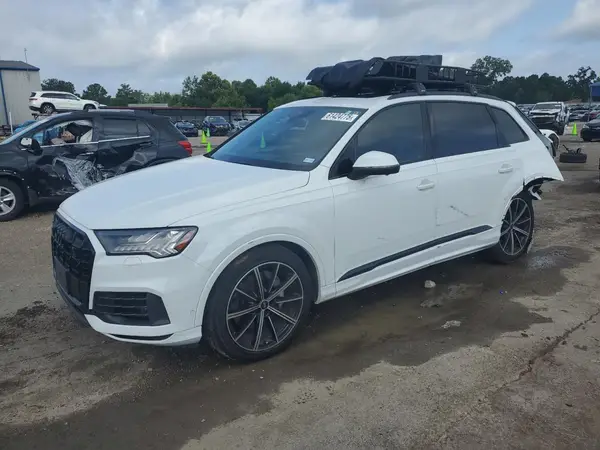 WA1VXAF77MD037681 2021 AUDI Q7 - Image 1
