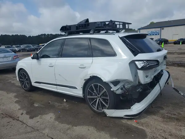 WA1VXAF77MD037681 2021 AUDI Q7 - Image 2