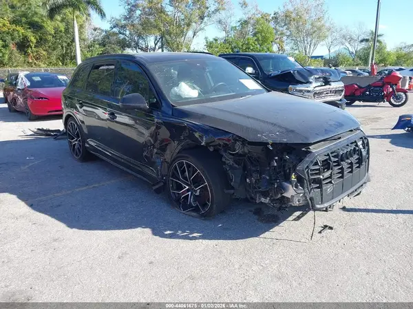 WA1VXAF78MD017701 2021 AUDI Q7 - Image 1