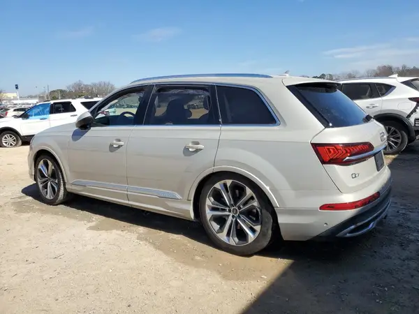 WA1VXAF78MD029301 2021 AUDI Q7 - Image 2