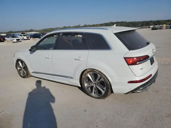 WA1VXAF78MD039441 2021 AUDI Q7 - Image 2