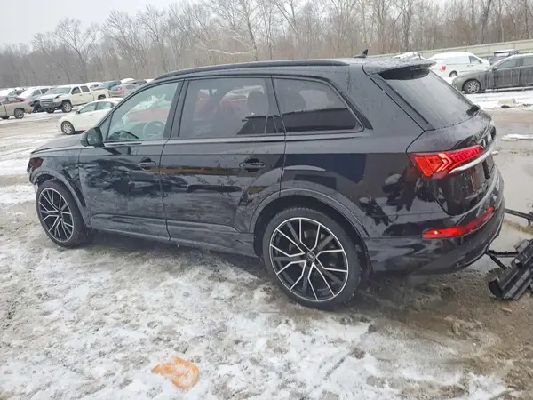 WA1VXAF7XMD039571 2021 AUDI Q7 - Image 2
